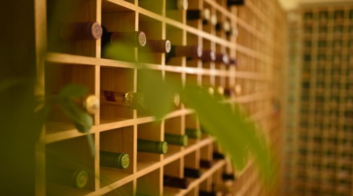 15年，从30㎡烟酒店变身800㎡大酒窖，龙江精品葡萄酒第一商是怎样炼成的？