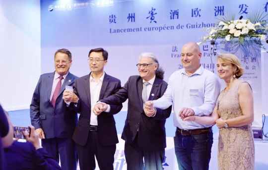 洋河全面谋划国际市场；泸州打造5亿茶旅融合发展项目；贵州发布3500万酒厂建设项目